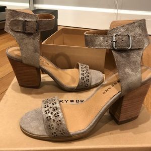 Brand-new heeled sandals